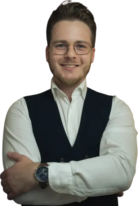 Tomasz Lipka - odpowiada na zgłoszenia ze strony